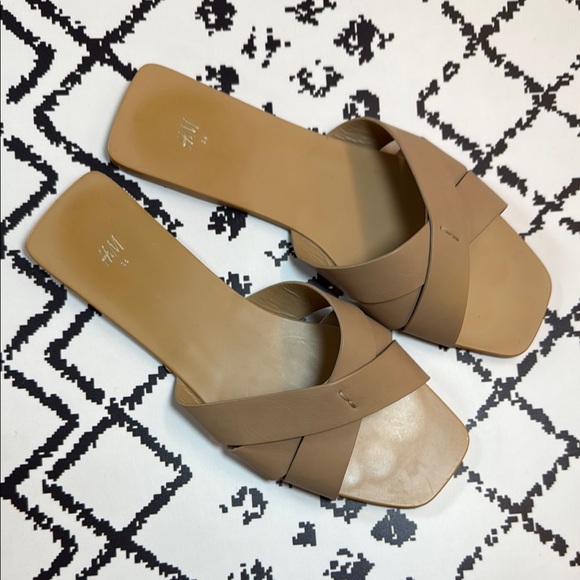 H&M Tan Crisscross Women’s Sandals - EU Size 36 or US Size 5.5 to Size 6 - EUC - Picture 1 of 13